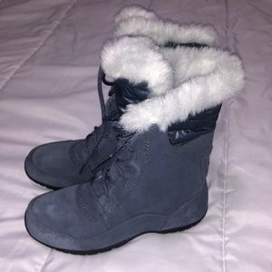 North Face Nuptse Purna II boots